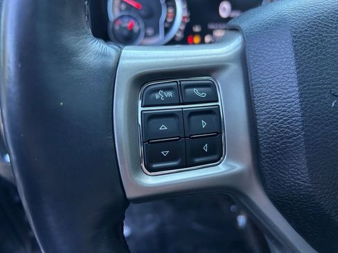 Used 2015 RAM 1500 Laramie w/ Convenience Group AWD/4WD image 15