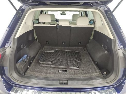 Used 2023 Volkswagen Tiguan SE w/ Panoramic Sunroof Package AWD/4WD image 32