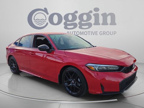 Used 2025 Honda Civic Sport image 7