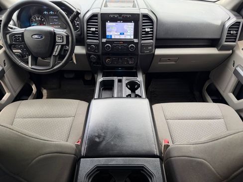 Used 2019 Ford F150 XLT w/ Equipment Group 302A Luxury AWD/4WD image 17