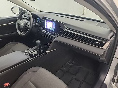 Used 2025 Toyota Camry LE FWD image 14