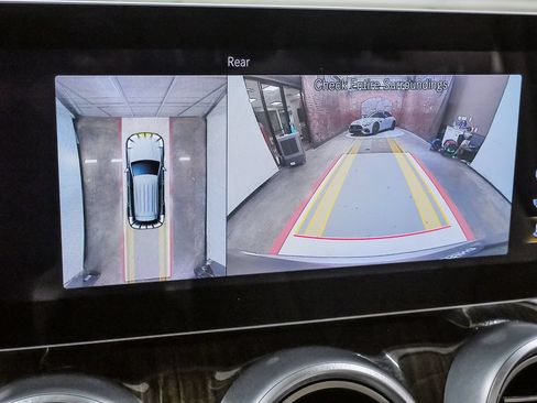 Used 2021 Mercedes-Benz GLC 300 image 26