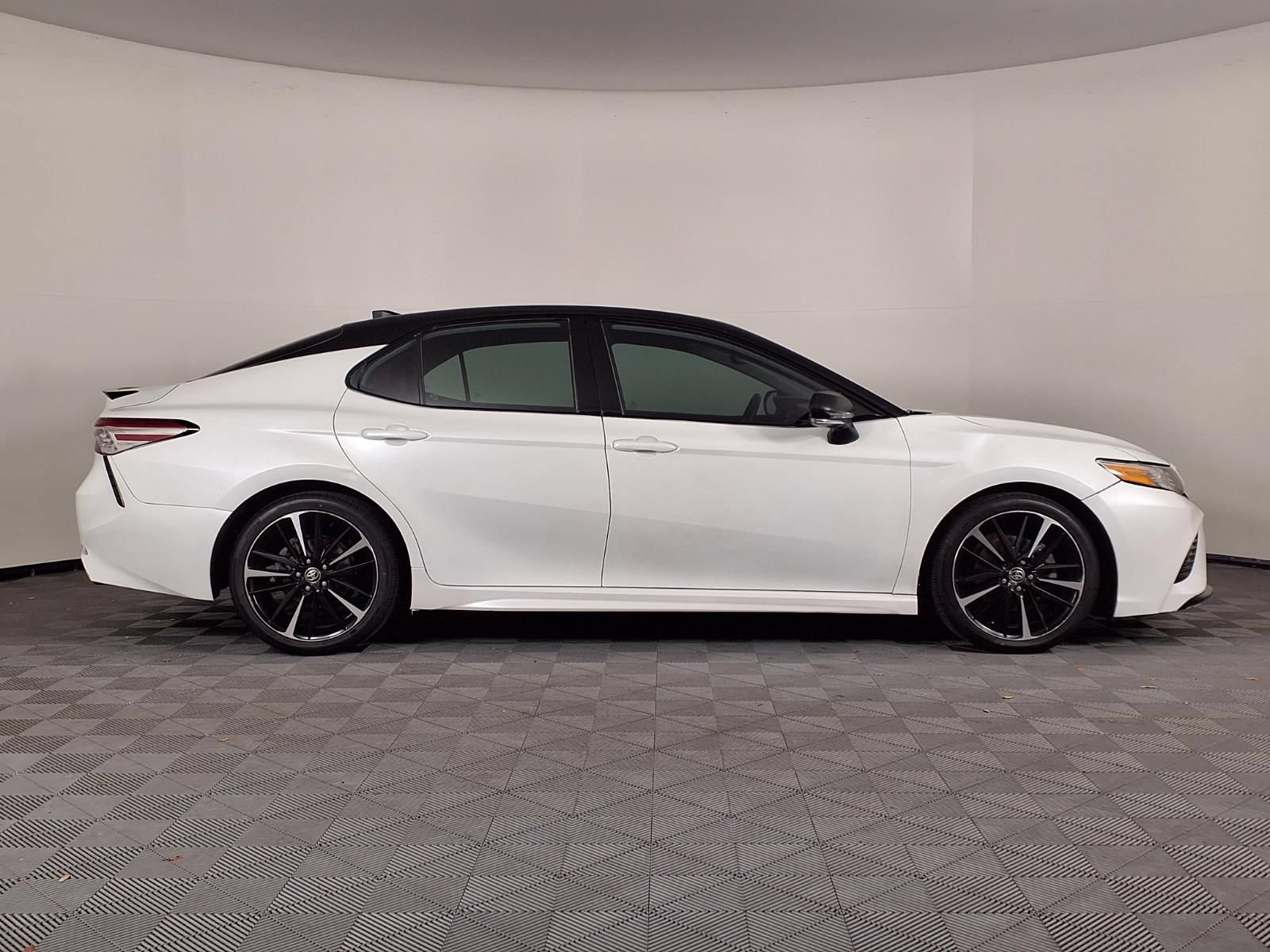 Used 2020 Toyota Camry XSE w/ Cold Weather Package AWD/4WD image 31