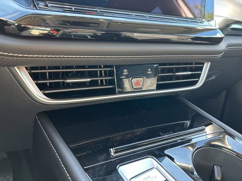 New 2026 Volkswagen Atlas SE image 37