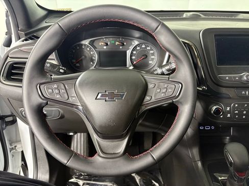 Used 2023 Chevrolet Equinox RS image 26