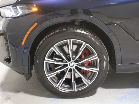 Used 2024 BMW X6 xDrive40i w/ Executive Package AWD/4WD image 39