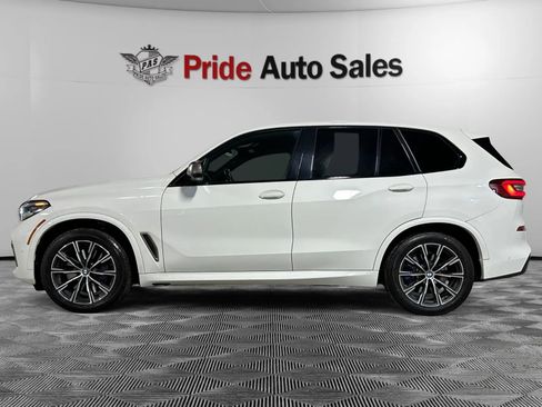Used 2020 BMW X5 M50i w/ Premium Package AWD/4WD image 5
