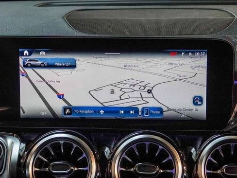 New 2024 Mercedes-Benz GLB 35 AMG 4MATIC image 14