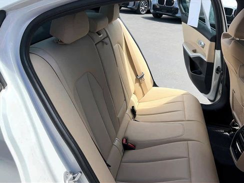 Used 2021 BMW 330i xDrive Sedan AWD/4WD image 22