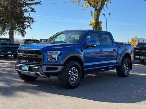 Used 2018 Ford F150 Raptor w/ Equipment Group 802A Luxury image 4