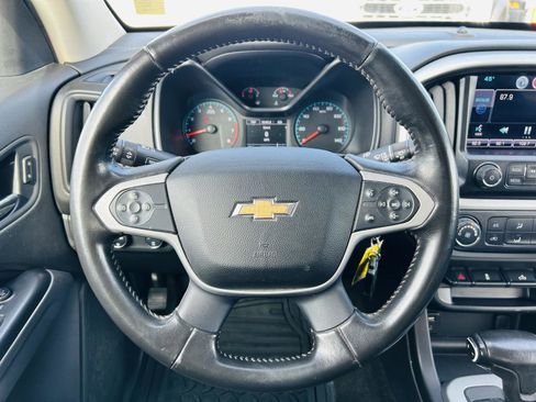 Used 2015 Chevrolet Colorado LT image 9