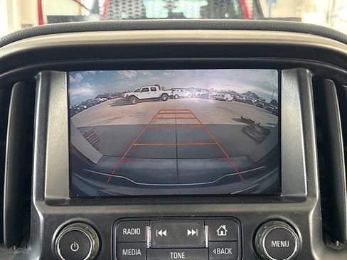 Used 2016 Chevrolet Colorado Z71 AWD/4WD image 23