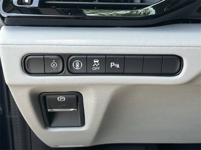 Used 2026 Acura MDX w/ Technology Package FWD image 25