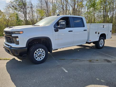 New 2025 Chevrolet Silverado 2500 W/T w/ WT Convenience Package AWD/4WD image 1