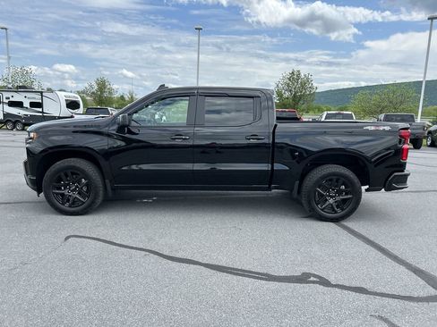 Used 2022 Chevrolet Silverado 1500 RST w/ LPO, Blackout Package AWD/4WD image 4
