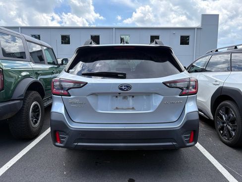 Used 2020 Subaru Outback Premium AWD/4WD image 5