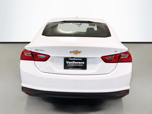 Used 2023 Chevrolet Malibu LT FWD image 9