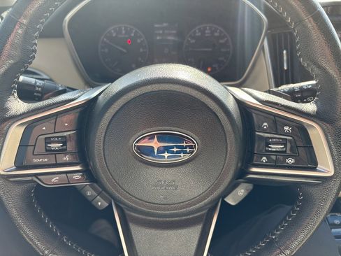 Used 2020 Subaru Outback Limited w/ Popular Package #2 image 2