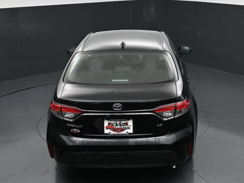Used 2026 Toyota Corolla LE FWD image 31