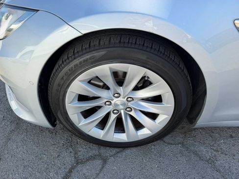 Used 2017 Tesla Model S 75 RWD image 32