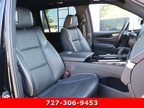 Used 2023 Cadillac Escalade ESV Sport w/ Touring Package image 25
