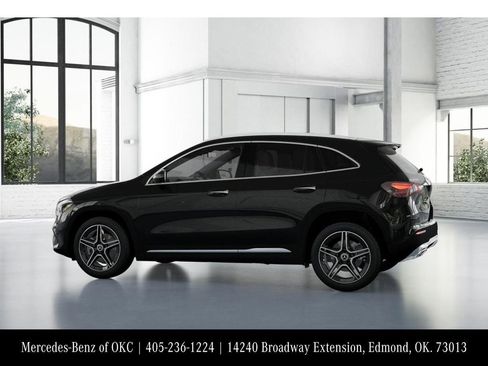New 2026 Mercedes-Benz GLA 250 4MATIC image 32