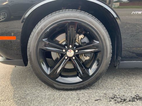 Used 2015 Dodge Challenger R/T w/ Quick Order Package 28B R/T RWD image 29