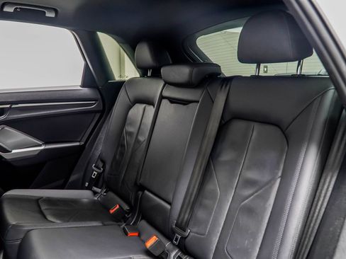 Used 2025 Audi Q3 2.0T Premium AWD/4WD image 37