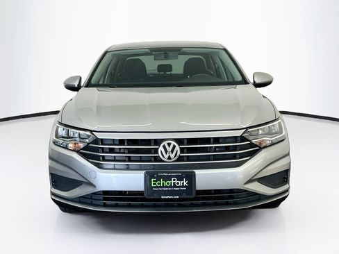Used 2019 Volkswagen Jetta S w/ Driver Assistance Package FWD image 2