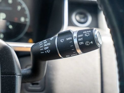Used 2017 Land Rover Range Rover Supercharged AWD/4WD image 24