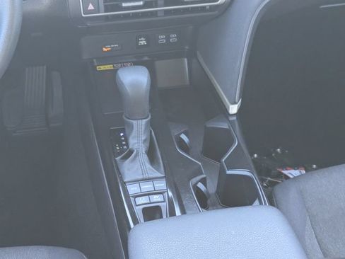 Used 2025 Toyota Camry LE FWD image 14