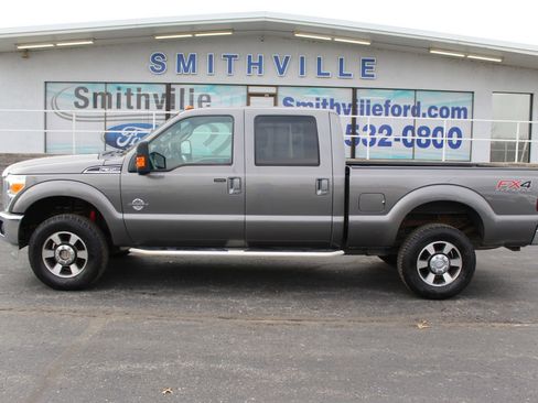 Used 2013 Ford F350 Lariat w/ Lariat Interior Pkg image 6