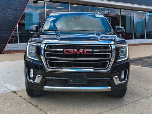 Used 2023 GMC Yukon SLT w/ SLT Luxury Package AWD/4WD image 19