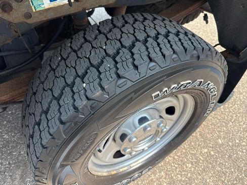Used 2013 Ford F250 XL w/ PWR Equipment Group AWD/4WD image 17