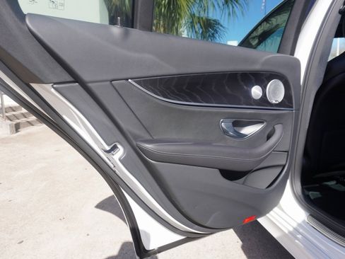 Used 2020 Mercedes-Benz E 350 Sedan image 22