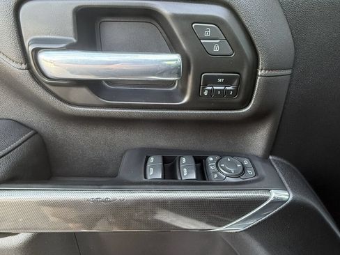 Used 2022 GMC Sierra 2500 AT4 AWD/4WD image 24
