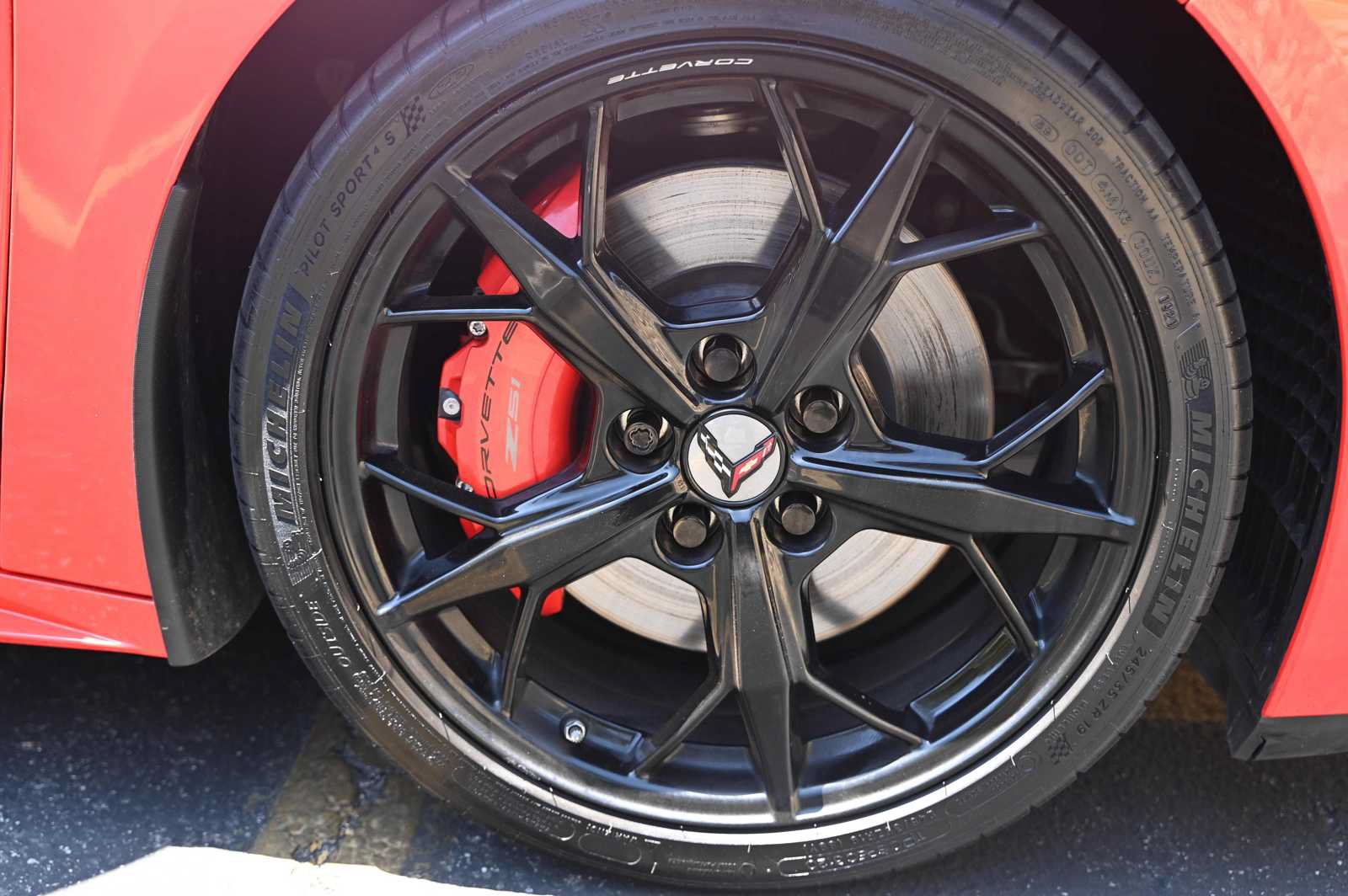 Used 2020 Chevrolet Corvette Stingray Premium Cpe w/ 3LT Preferred Equipment Group RWD image 9