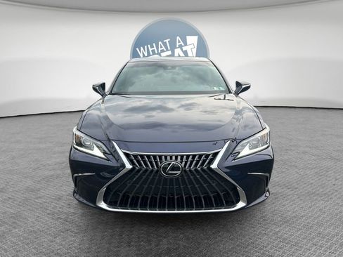 Used 2024 Lexus ES 350 w/ Premium Package FWD image 9