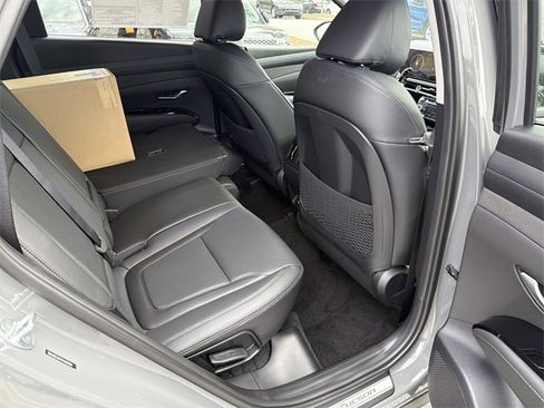 New 2026 Hyundai Tucson Limited image 15