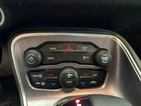 Used 2018 Dodge Challenger R/T w/ Sound Group RWD image 30