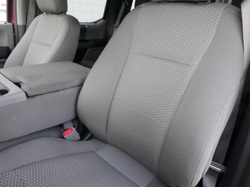 Used 2018 Ford F150 XLT w/ Equipment Group 302A Luxury image 15