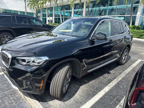Used 2024 BMW X3 sDrive30i w/ Premium Package RWD image 5