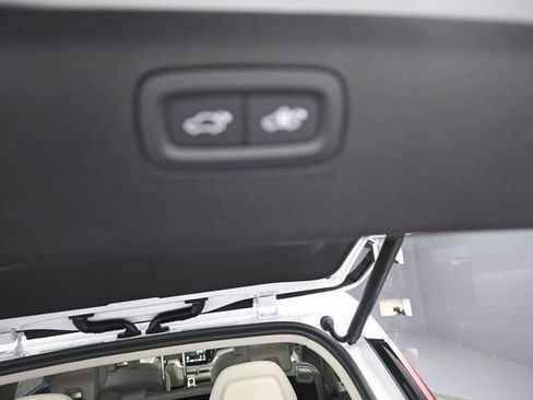 Used 2026 Volvo XC90 T8 Ultra w/ Protection Package Premier image 27