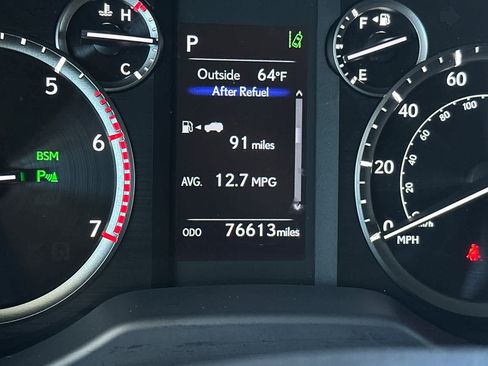 Used 2021 Lexus GX 460 Premium w/ Premium Package AWD/4WD image 31