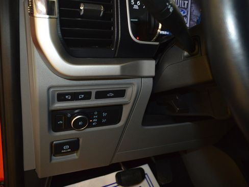 Used 2022 Ford F150 XLT w/ Equipment Group 302A High image 16