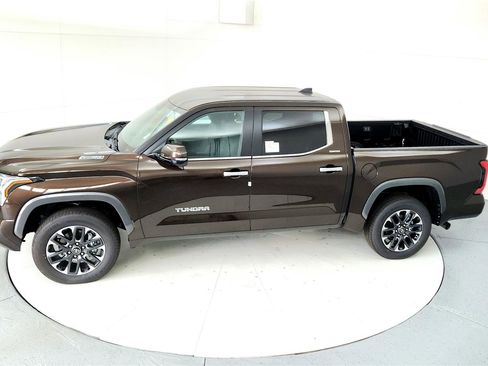New 2025 Toyota Tundra Limited image 14