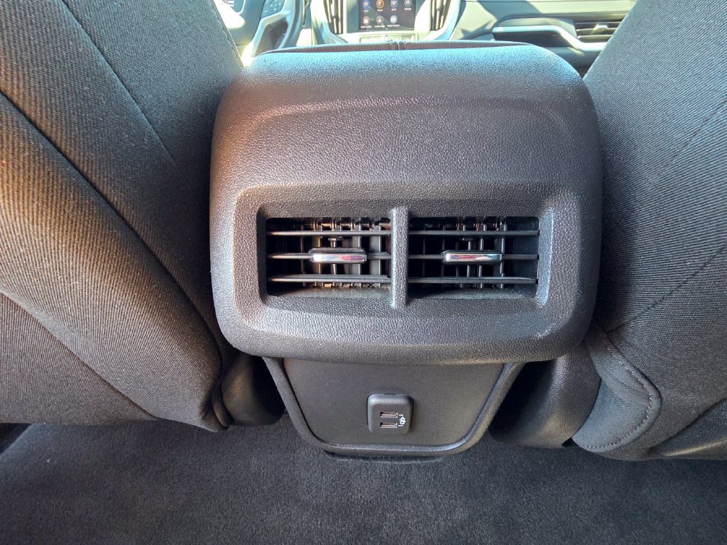 Used 2023 GMC Terrain SLE w/ Driver Convenience Package FWD image 30