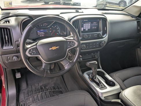 Used 2019 Chevrolet Colorado LT w/ LT Convenience Package image 13