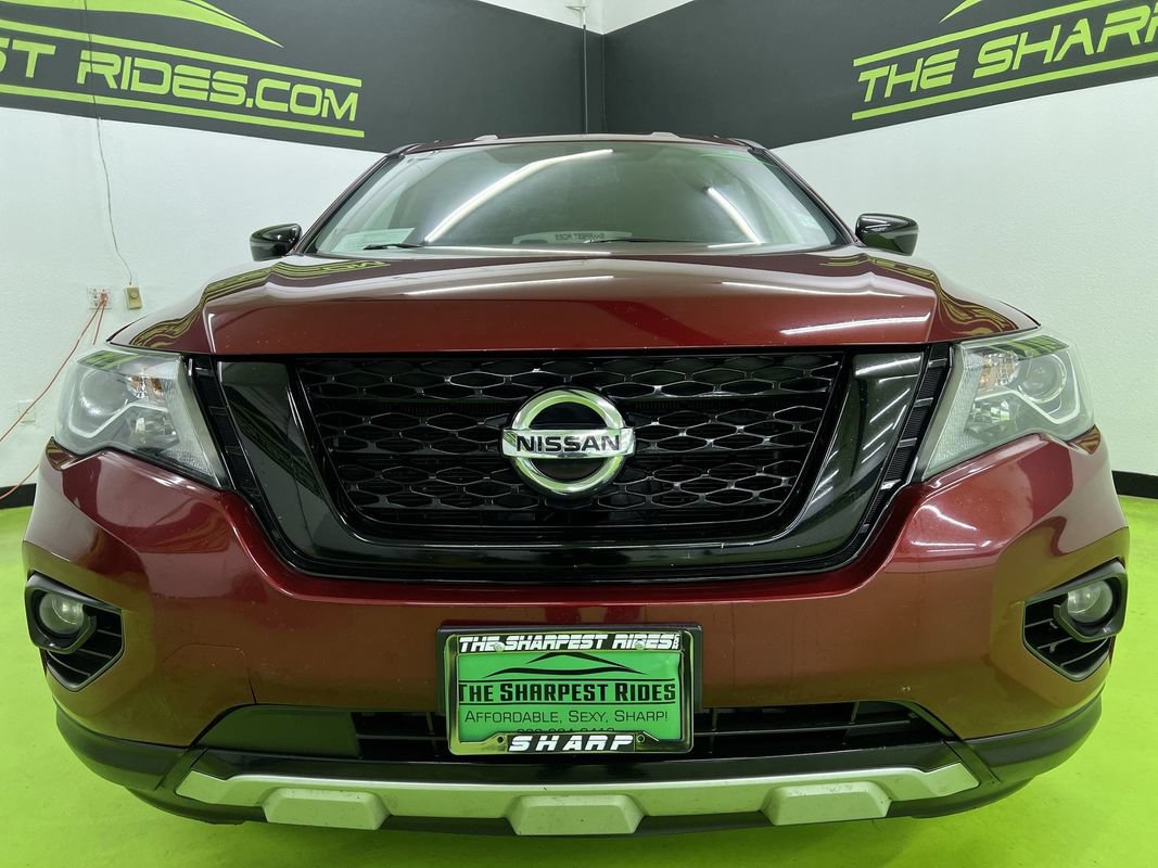 Used 2020 Nissan Pathfinder SV w/ Rock Creek Edition FWD image 3