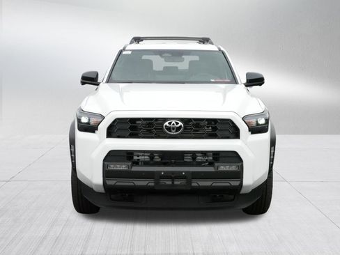 Certified 2025 Toyota 4Runner TRD Off-Road Premium image 2